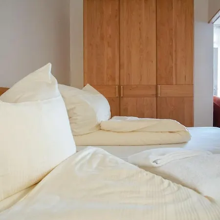 Апартаменты Strandhotel-heiligenhafen-wohnung-203-typ-iv 3*